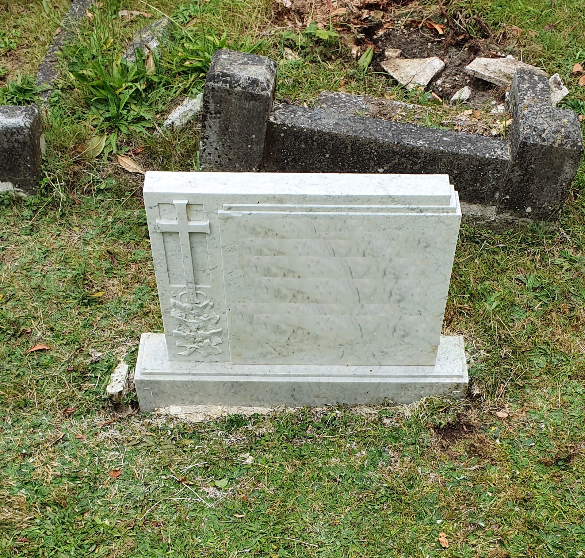 Headstone, memorial, monumental stonemason, clean, renovation